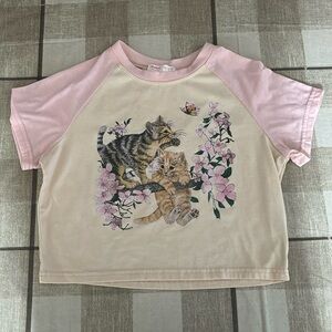 Cropped cat tee